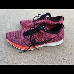Nike Flyknit Racers